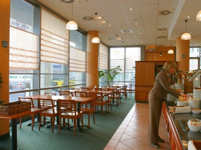 Hotel Ibis Spandau 2*